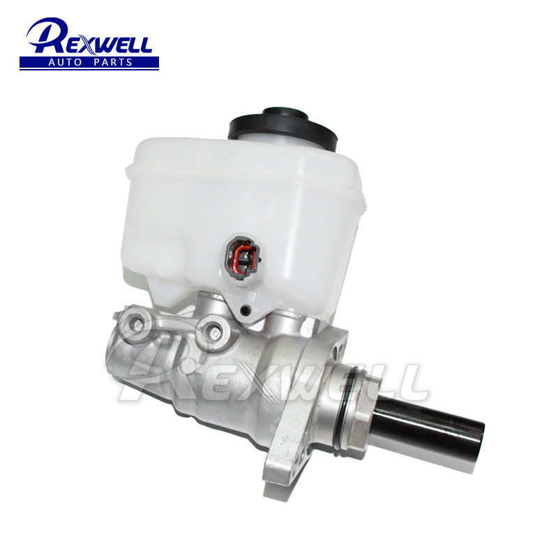 Land Cruiser Toyota Auto Parts Universal Brake Master Cylinder 47028-60010 47028-60030 GRJ120 GRJ125