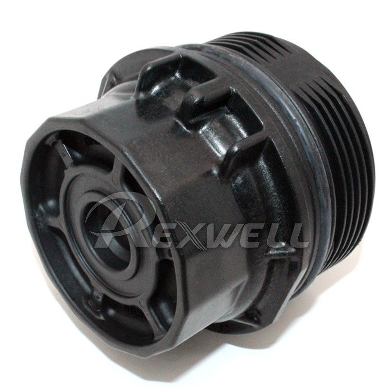 Engine Block Installation Location Engine Oil Filter Cover 1562037010 for Toyota Yaris
