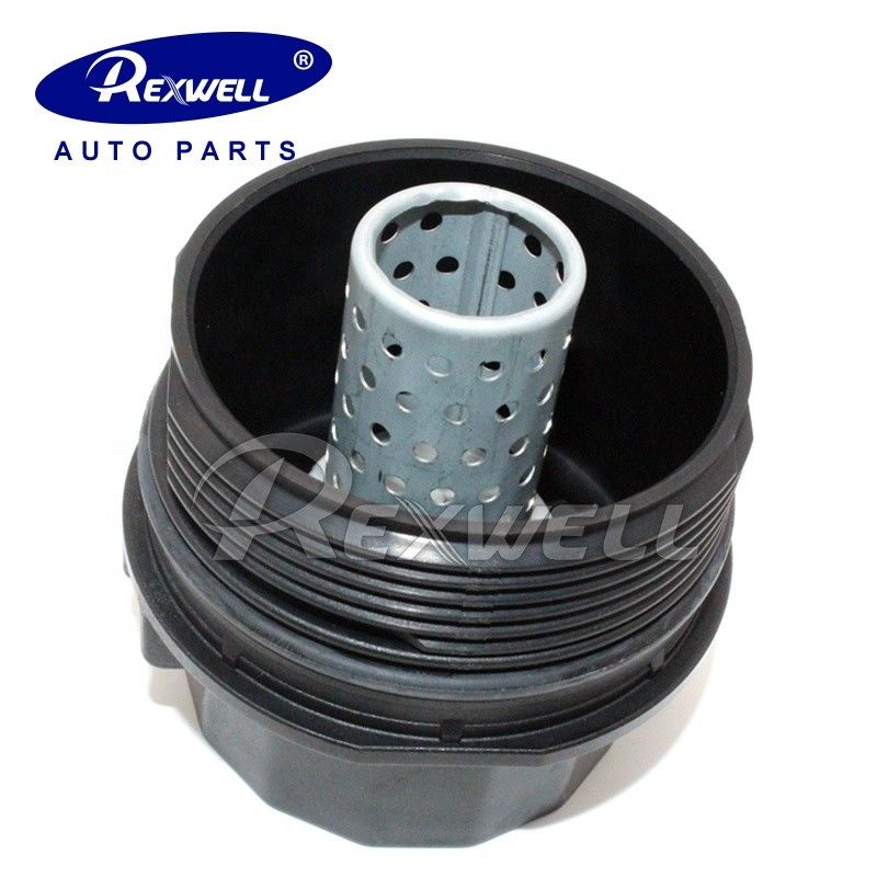 Engine Block Installation Location Engine Oil Filter Cover 1562037010 for Toyota Yaris